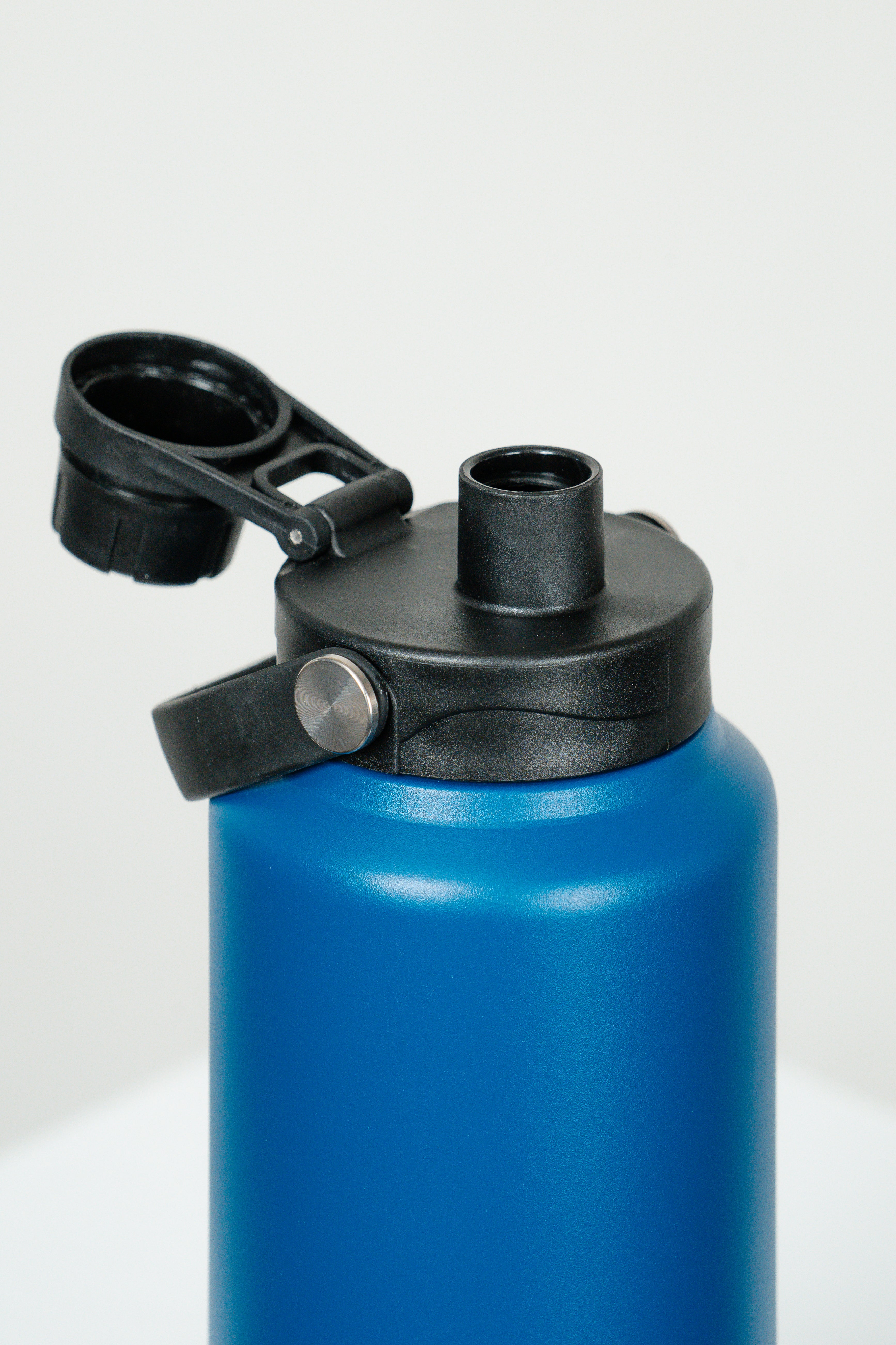 Bottle Bundle: Storm Blue Bottle, 4 Bases, Cold and Hot Drink Lid